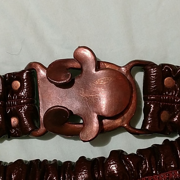 Stylish Accent Belt - Picture 5 of 5